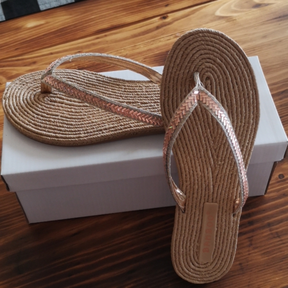 Flip Flop Sandals rose gold straps